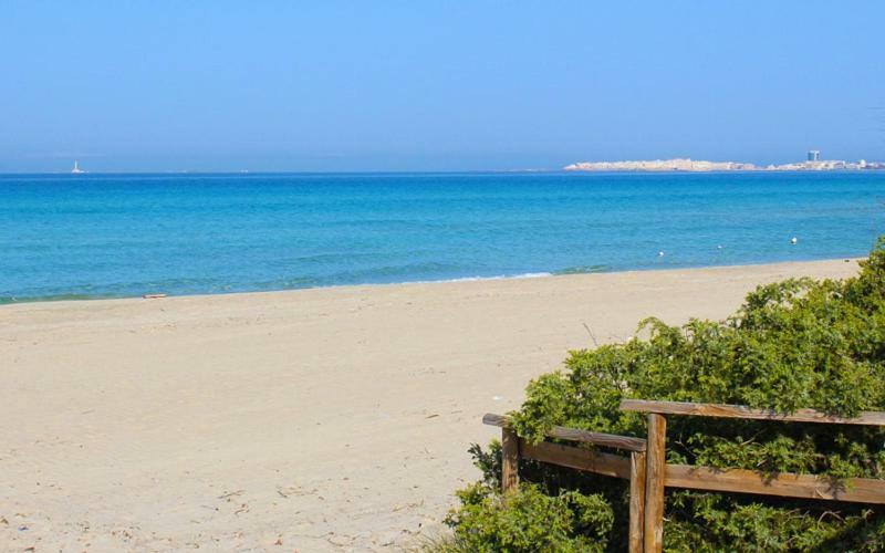 마리나디만카베르사 Casa Direttamente Sul Mare 빌라 외부 사진