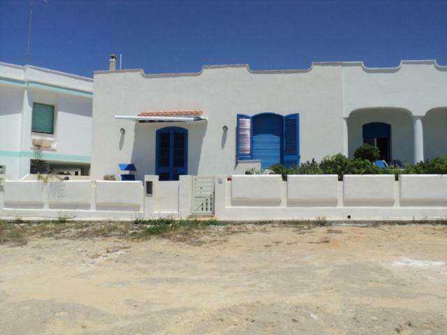 마리나디만카베르사 Casa Direttamente Sul Mare 빌라 외부 사진